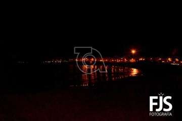 La costa de Telde se zambulle en la Navidad/Francisco Javier Santana.